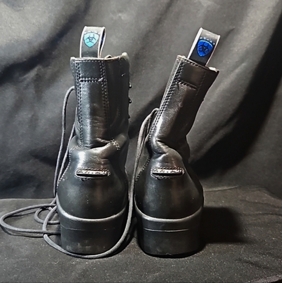 Ariat black leather ankle boots - Picture 2 of 4